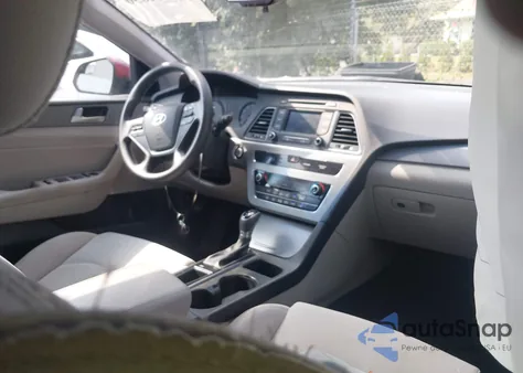 2016 Hyundai Sonata Hybrid Se from USA, damaged, VIN KMHE24L12GA028815